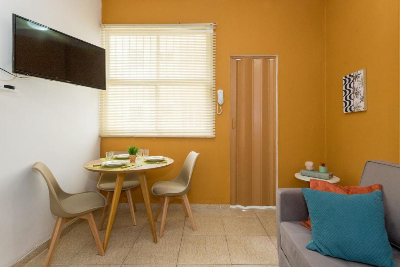 Conforto E Relax, Caminhando Para A Praia De Copacabana, Quarto E Sala, Completo, Com Wi Fi, Cozinha, Ar Condicionado Rio de Janeiro Luaran gambar