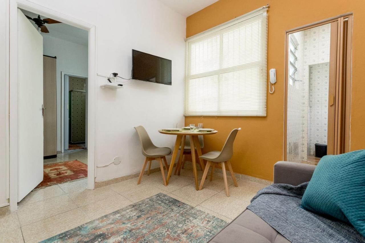 Conforto E Relax, Caminhando Para A Praia De Copacabana, Quarto E Sala, Completo, Com Wi Fi, Cozinha, Ar Condicionado Rio de Janeiro Luaran gambar