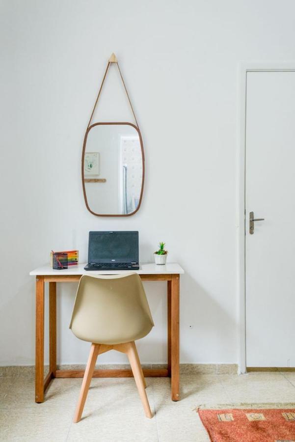 Conforto E Relax, Caminhando Para A Praia De Copacabana, Quarto E Sala, Completo, Com Wi Fi, Cozinha, Ar Condicionado Rio de Janeiro Luaran gambar