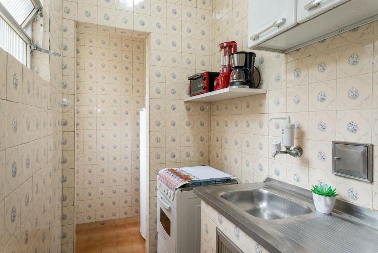 Conforto E Relax, Caminhando Para A Praia De Copacabana, Quarto E Sala, Completo, Com Wi Fi, Cozinha, Ar Condicionado Rio de Janeiro Luaran gambar